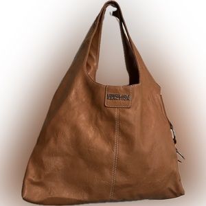 Kenneth Cole Reaction Tan Hobo Purse.  Pre-Owned.